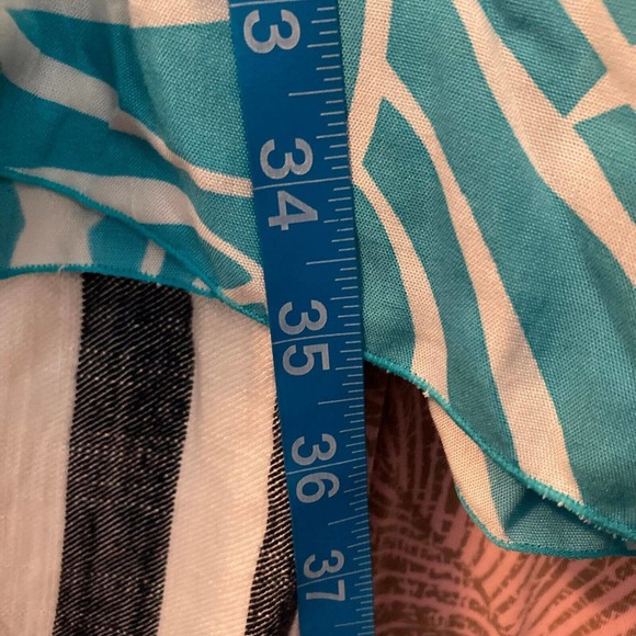 Tybee Island Clothing Dress Sz XL Blue White Leaf Handkerchief Shift Beach Cover - Picture 10 of 10